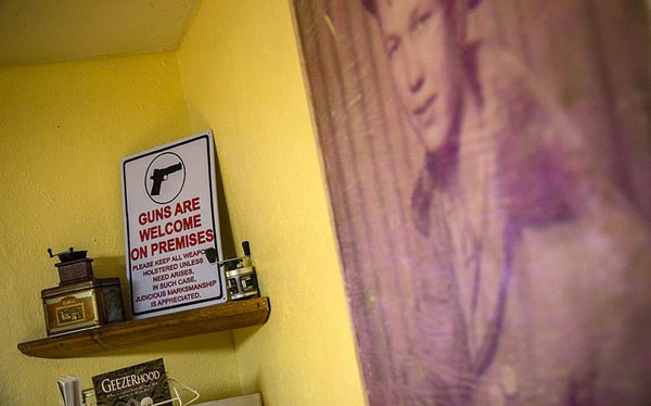 ร้านอาหารมะกันพกปืนได้ ร้านอาหารมะกันพกปืนได้